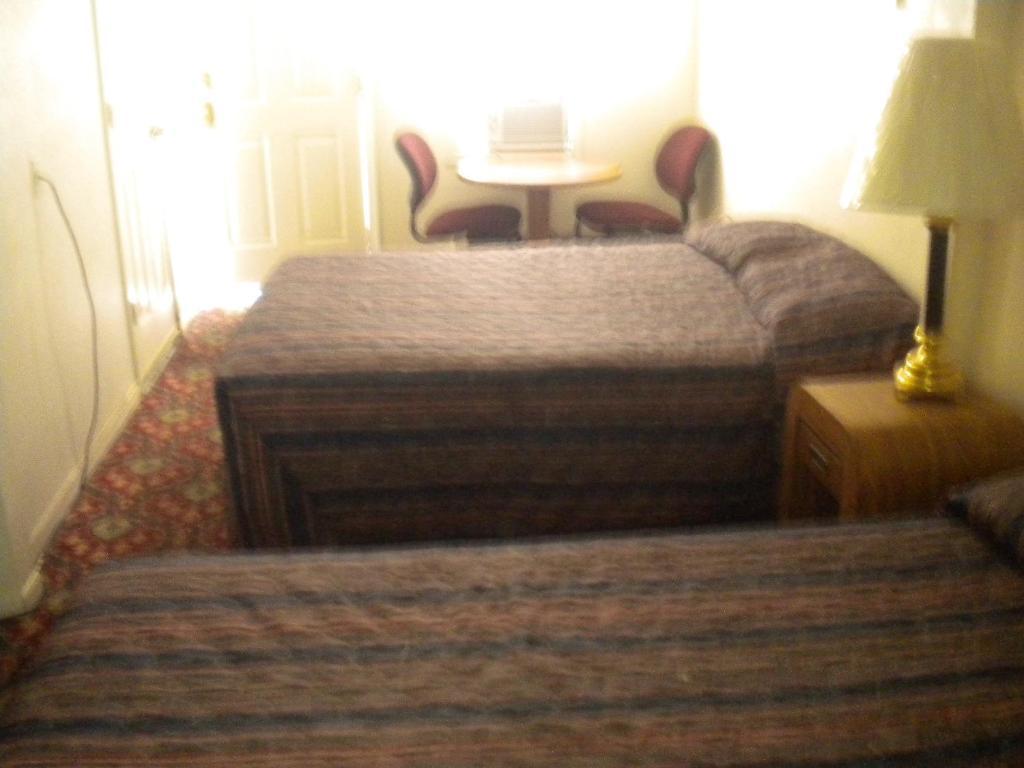 Riverside Motel Хелпер Экстерьер фото